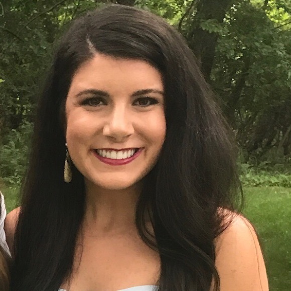 Meet your Posher, Sarah - Picture 1 of 1